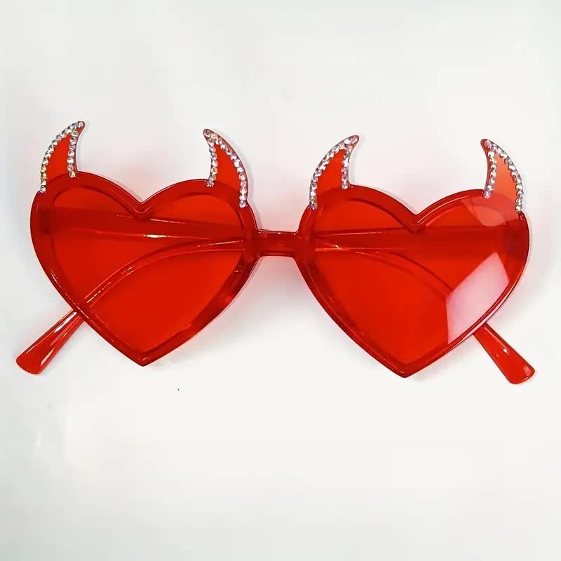 Devil Brille mit Herzform und Teufelshörnern